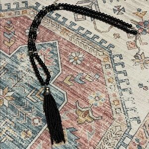 C1946 Elegant Black Beaded Necklace with Tassel
